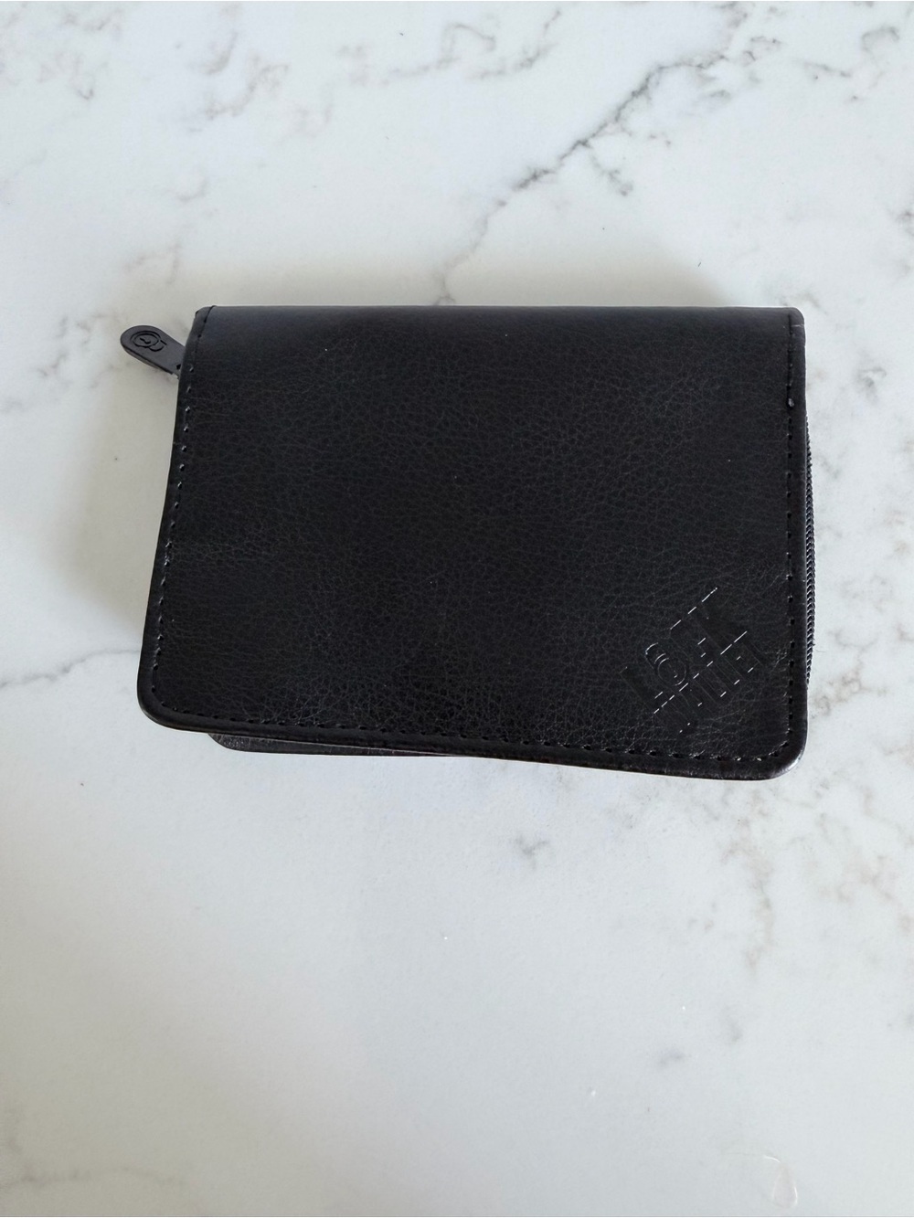 Vintage 90’s Lock Wallet Black Leather Zip Wallet Card Phito ID Holder